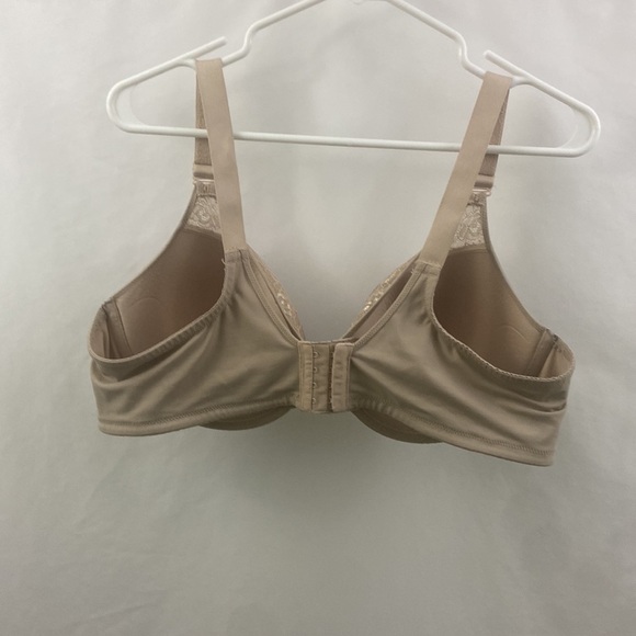 Vanity Fair Nude 76212 44C Bra - Picture 7 of 10